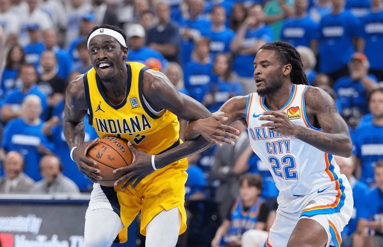 西亚卡姆迎来十五赛季出色发挥，SKT观众热烈欢呼！