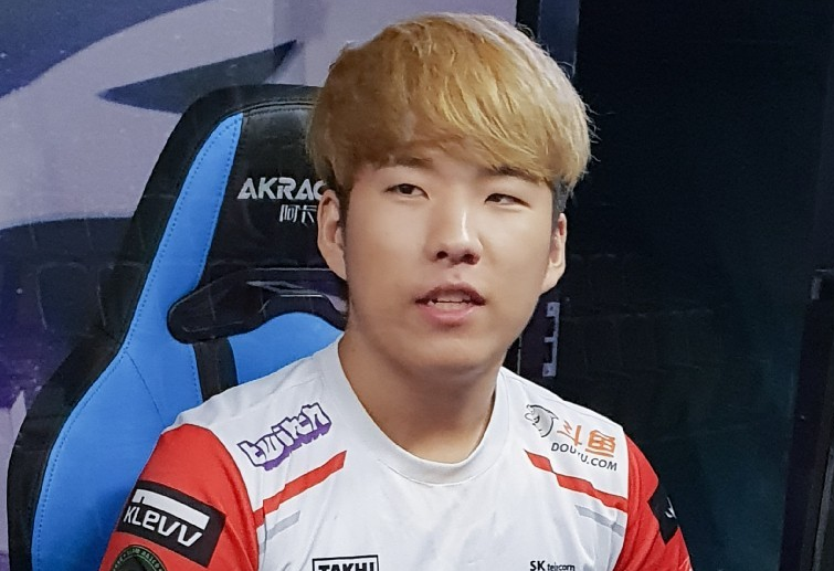 包含Karsa新星惊险取胜表现惊艳，SKT未来可期！的词条